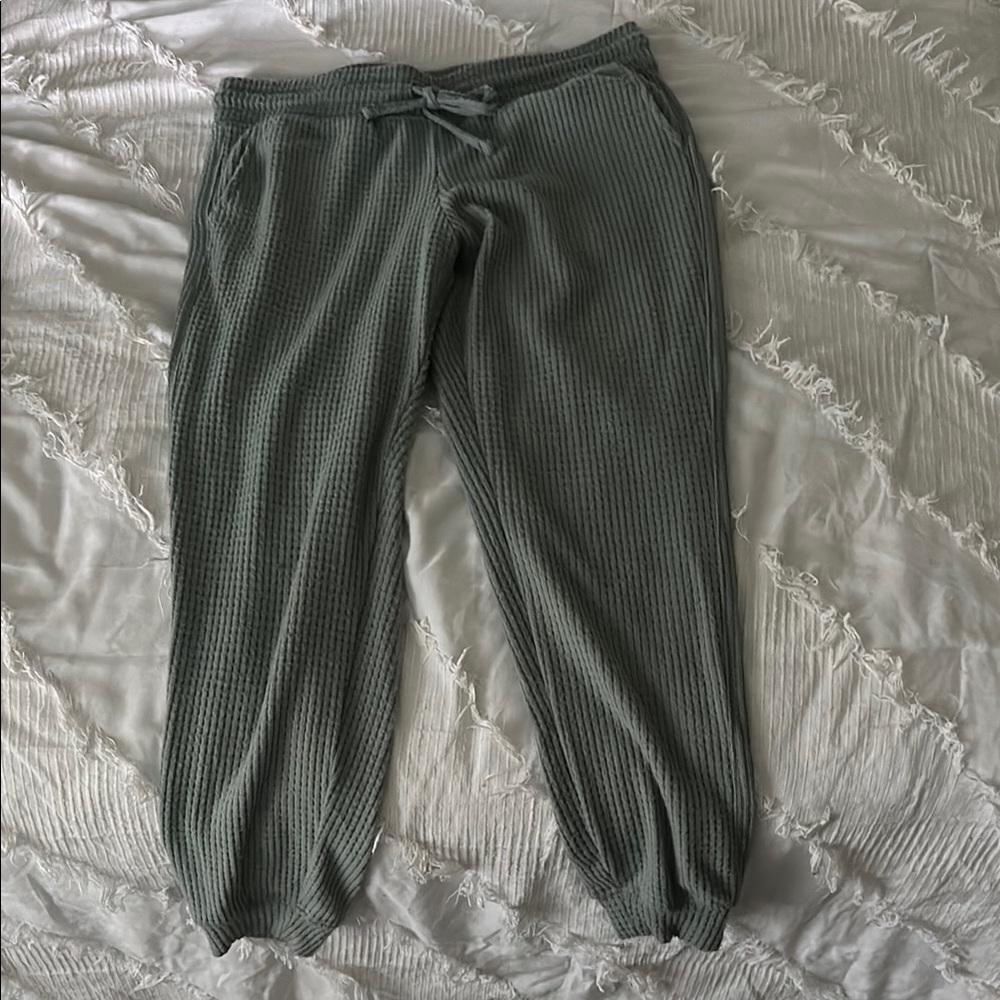 Green Textured Jogger Pants